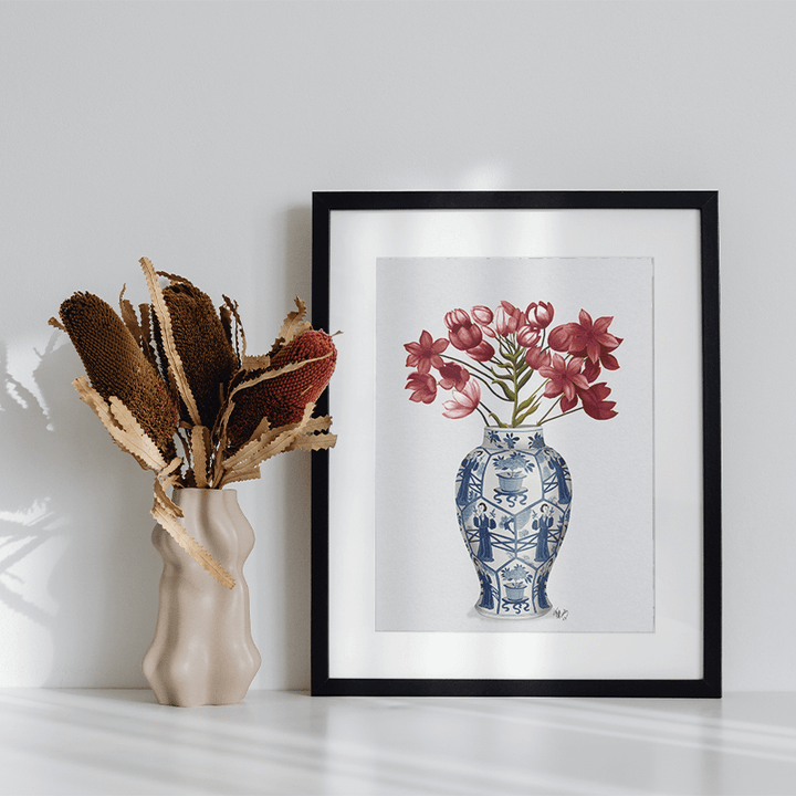 Chinoiserie Arabian Star Red, Blue Vase
