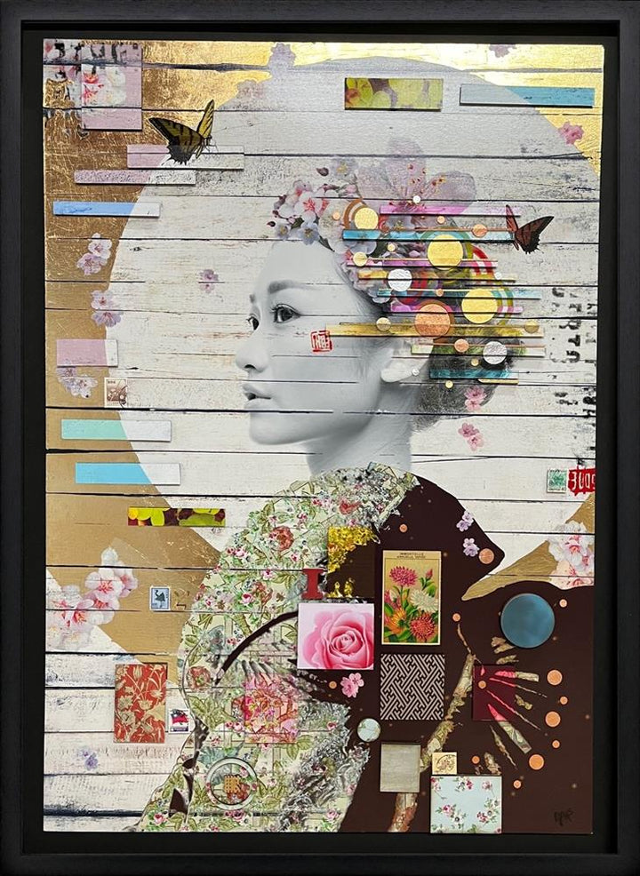 Porcelain In Layers Gold Leaf