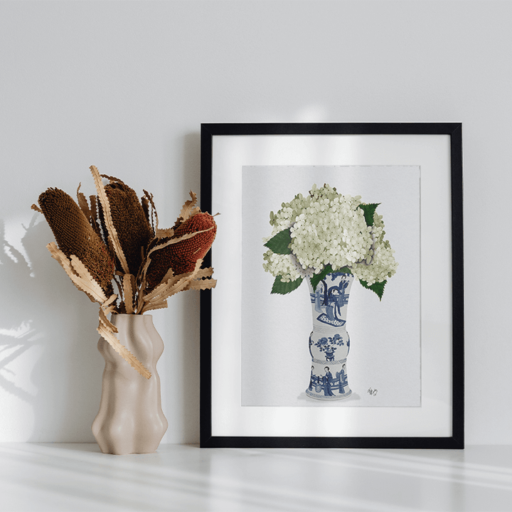 Chinoiserie Hydrangea White, Blue Vase